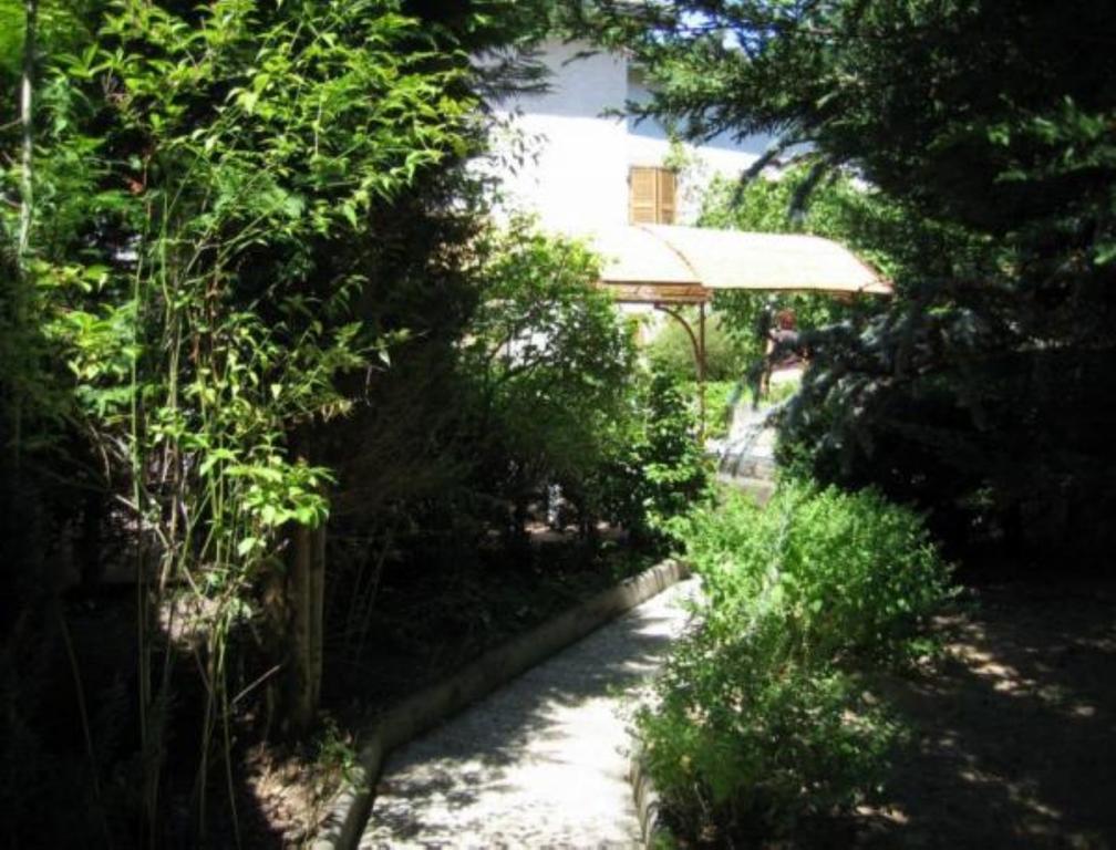 Domaine Du Besset Hotel Aubusson-d'Auvergne Exterior foto